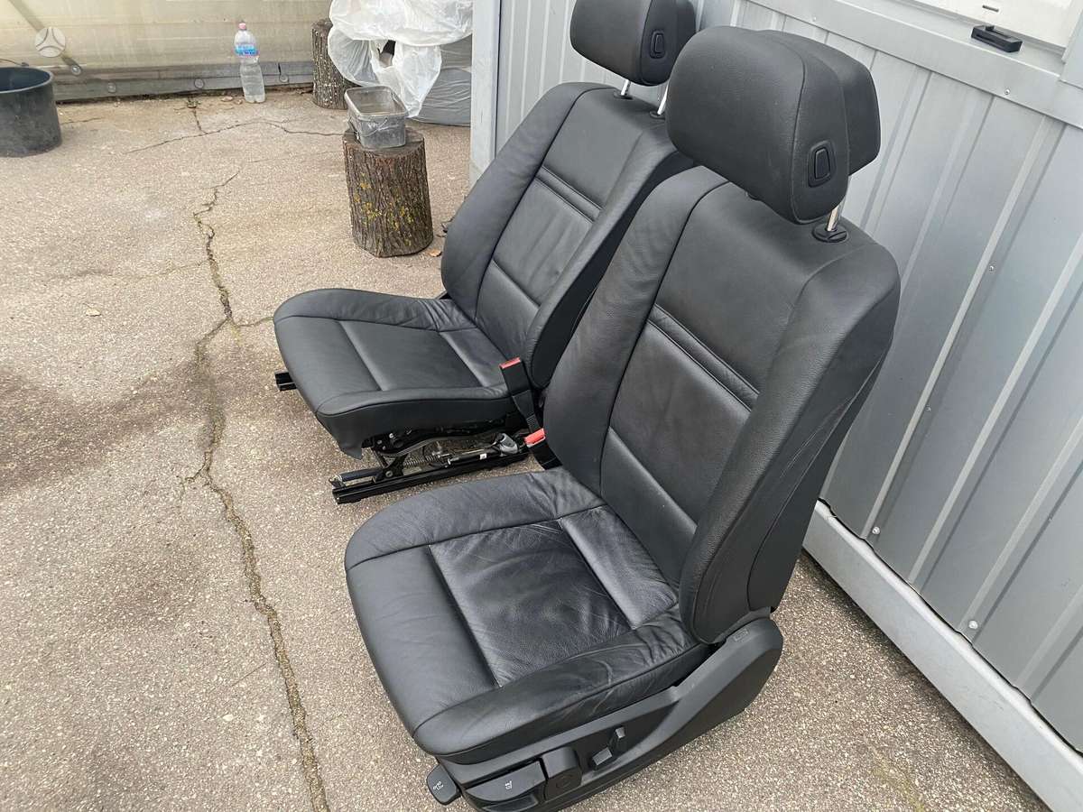 BMW X6 обивка дверей, сиденья