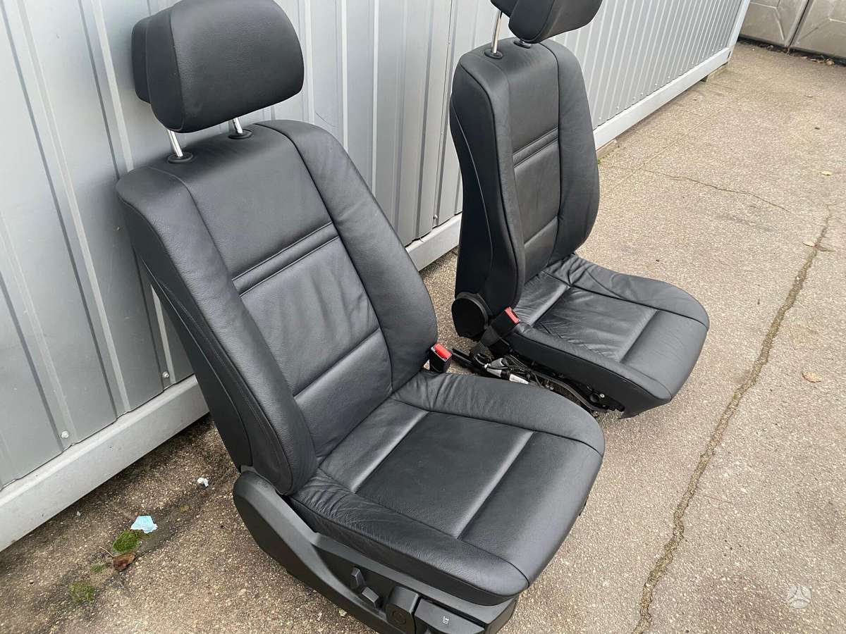 BMW X6 обивка дверей, сиденья
