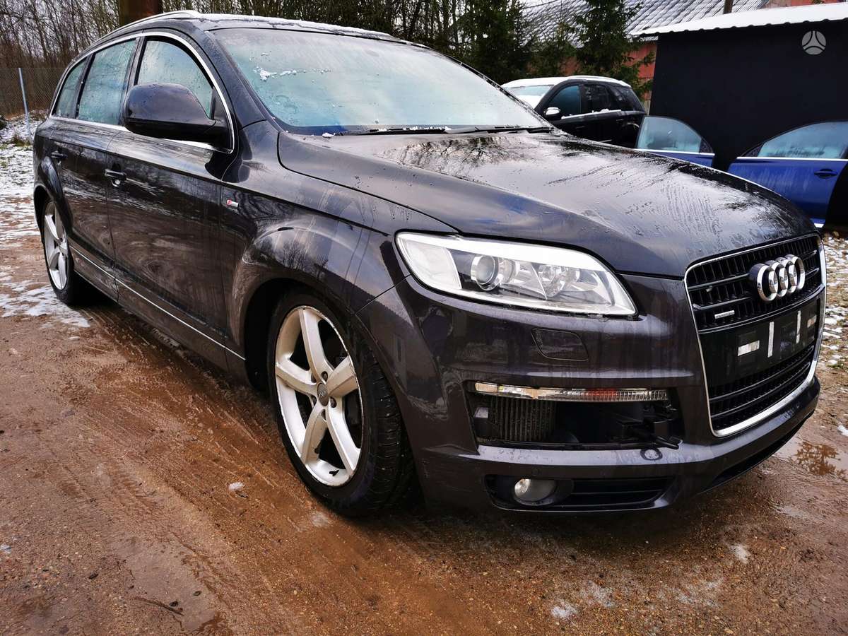 Audi Q7