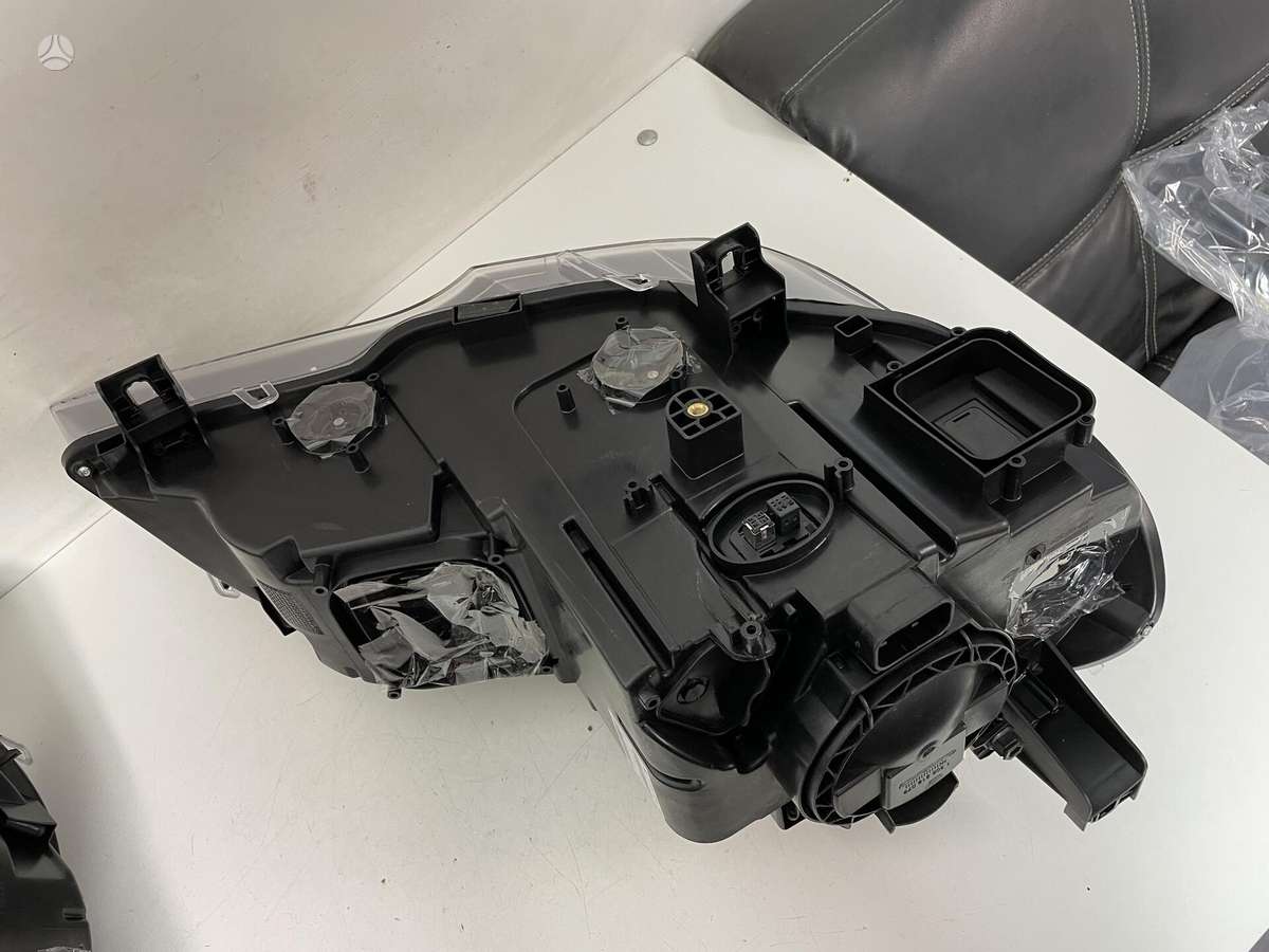 BMW X5 lights