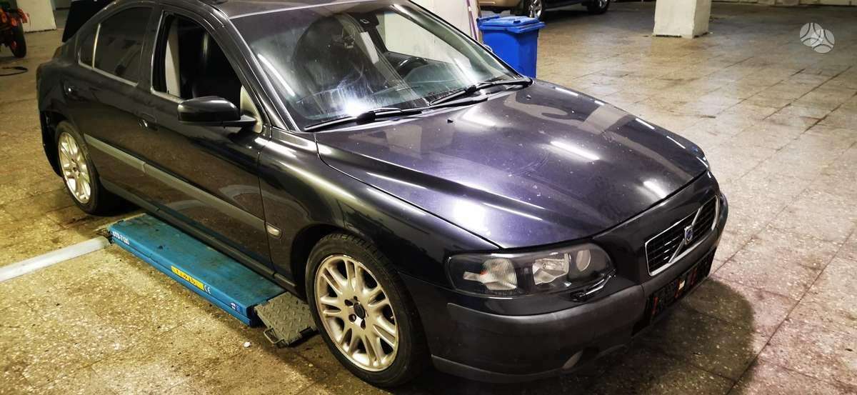 Volvo S60