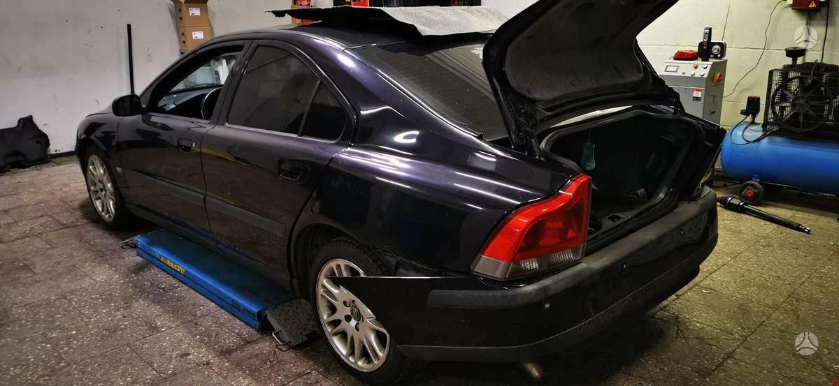 Volvo S60