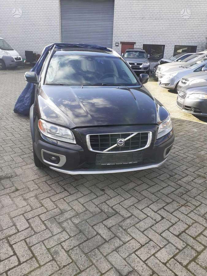 Volvo XC70