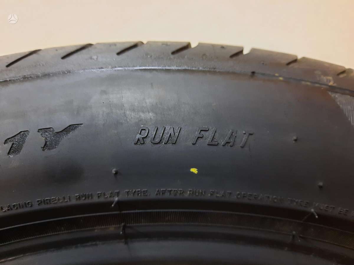 Pirelli P-Zero RFT, summer 275/40 R19