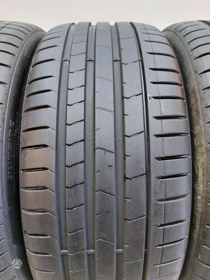 Pirelli P-Zero, vasaras 235/35 R19