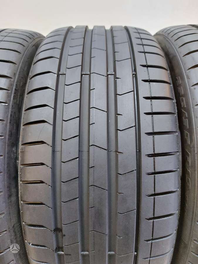 Pirelli P-Zero, vasaras 235/35 R19