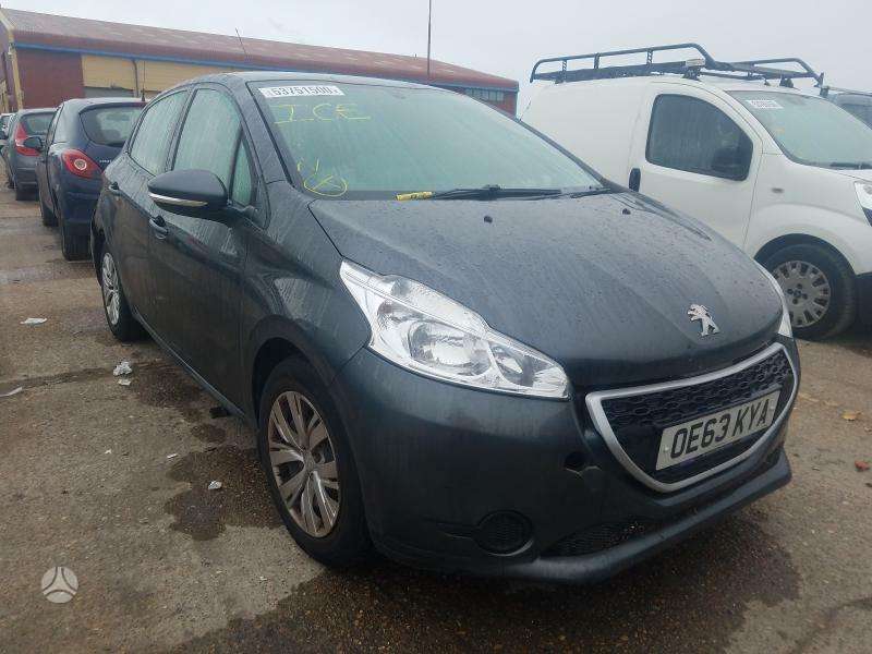 Peugeot 208 for parts