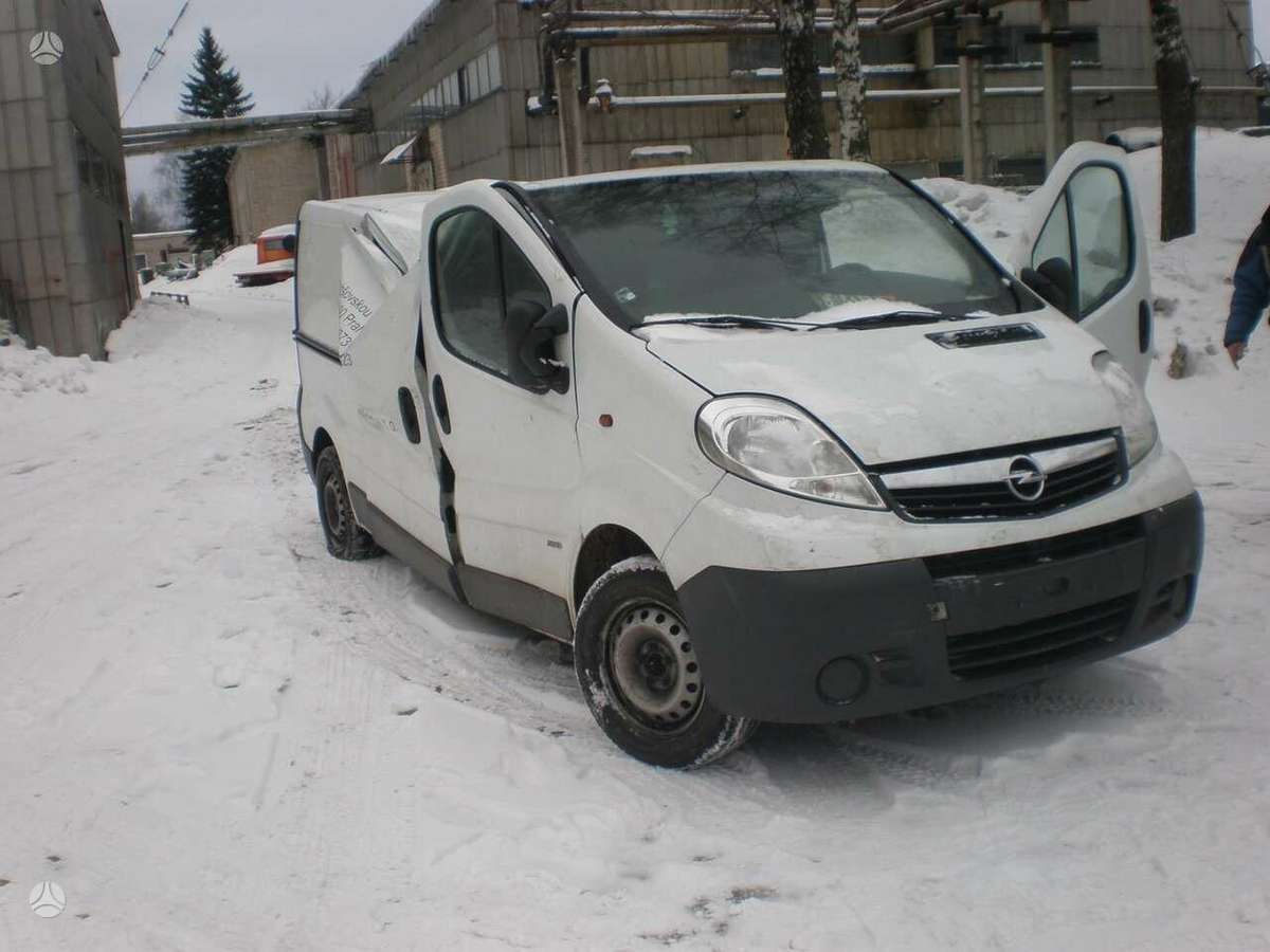 Opel Vivaro, preču