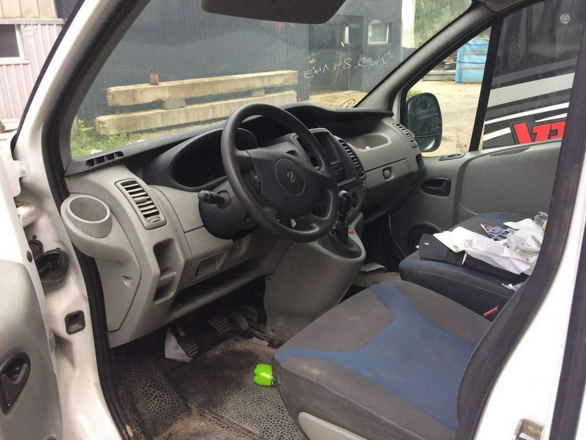 Renault Traffic, cargo vans