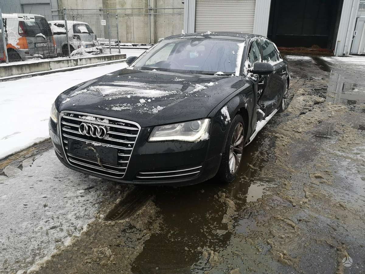 Audi A8 for parts