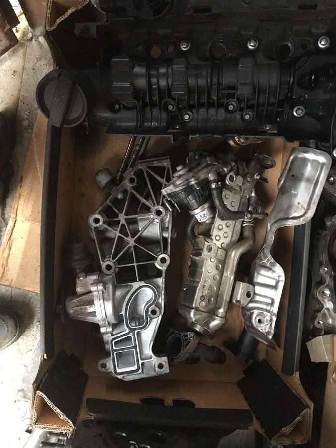 Mini Cooper crankshaft, engine block, cylinder head