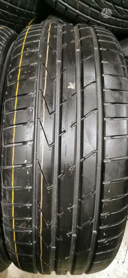 Hankook, летние 225/50 R18