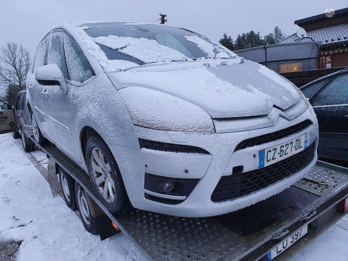 Citroen C4 Picasso dalimis. Xenonai