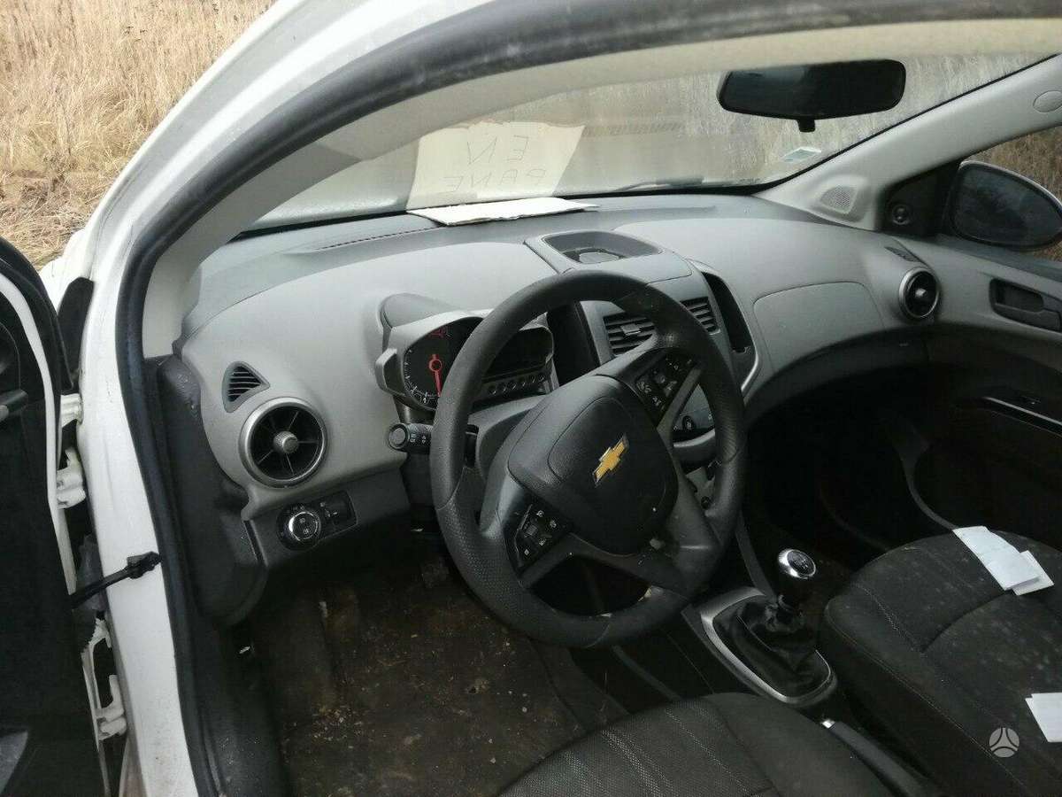 Chevrolet Aveo dalimis
