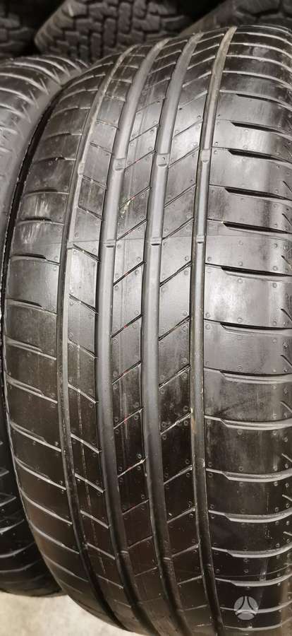 Bridgestone, летние 225/50 R18