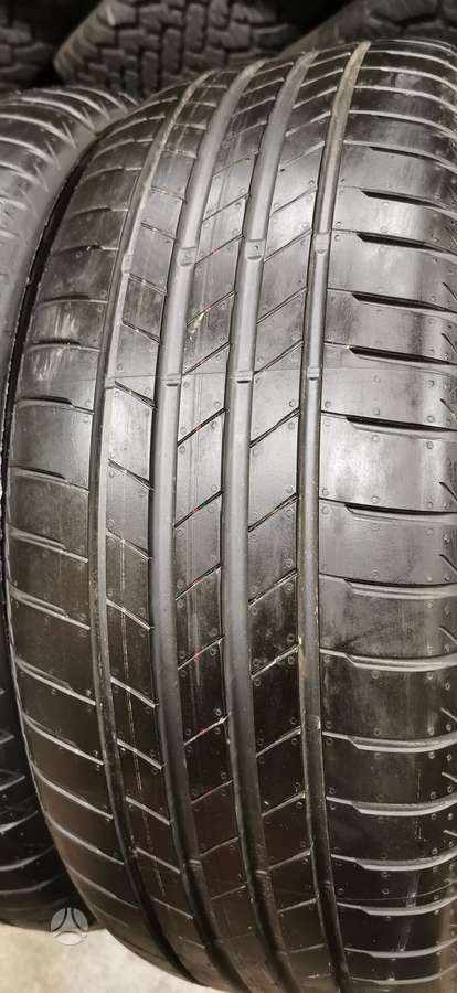 Bridgestone, vasarinės 225/50 R18