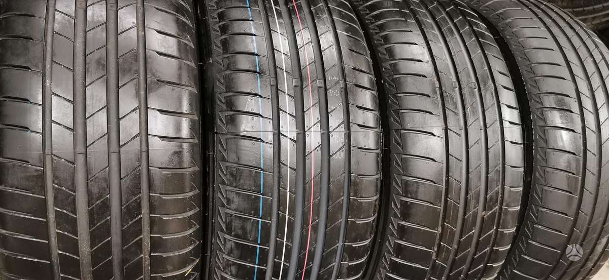 Bridgestone, vasarinės 225/50 R18