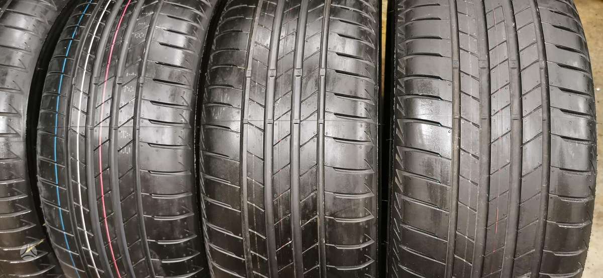 Bridgestone, summer 225/50 R18