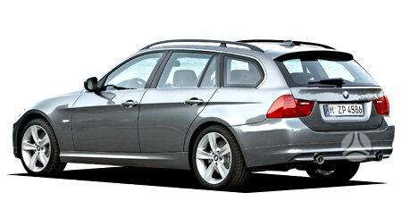 BMW 330, universalas
