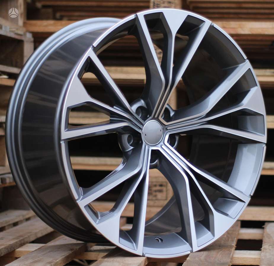 Audi Q7/Q8 style, легкосплавные , R21