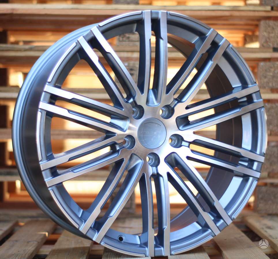 Porsche Macan Turbo, light alloy, R21