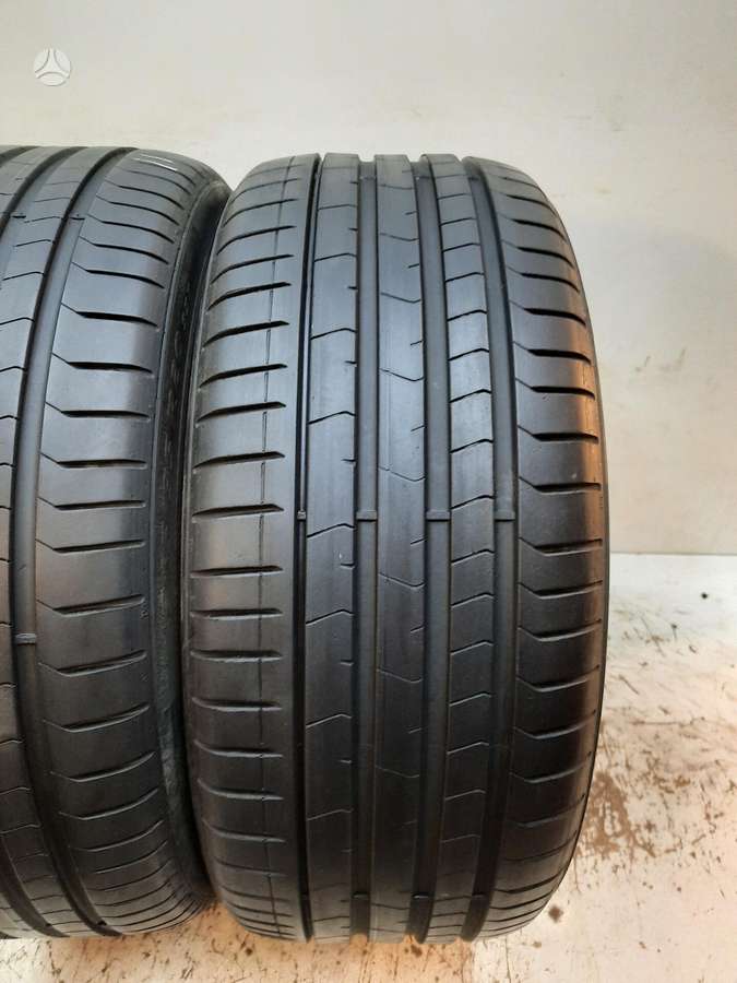 Pirelli P-Zero 2020m, летние 245/35 R20