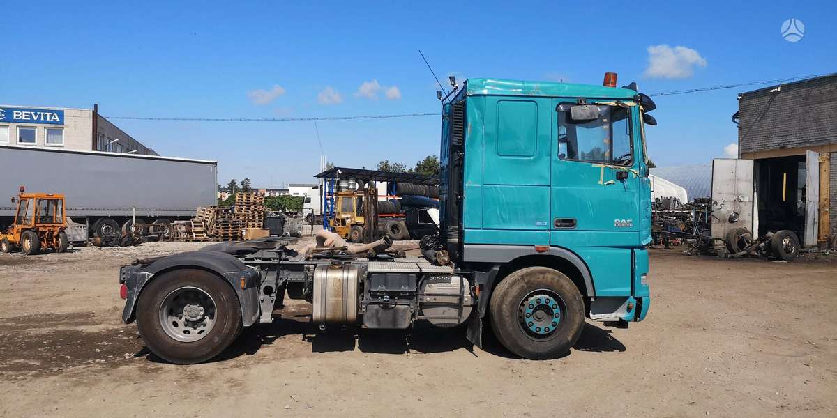 DAF XF105.460, vilkikai