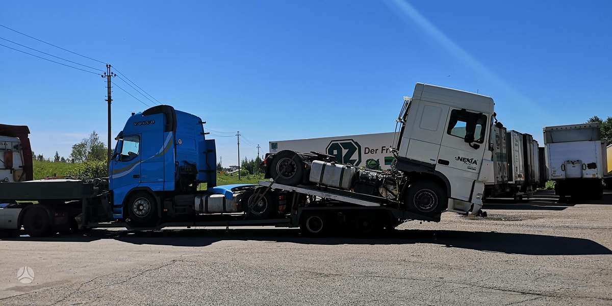 DAF XF105.460, тягачи