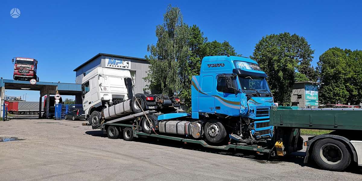 DAF XF105.460, vilcējs