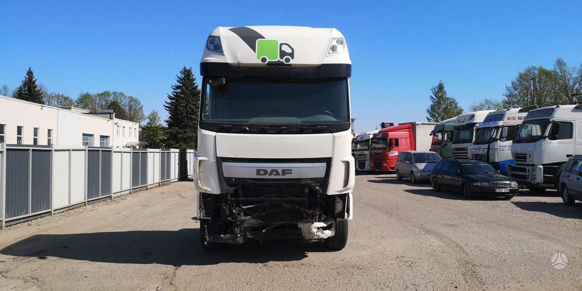DAF XF106.460, semi-trailer trucks