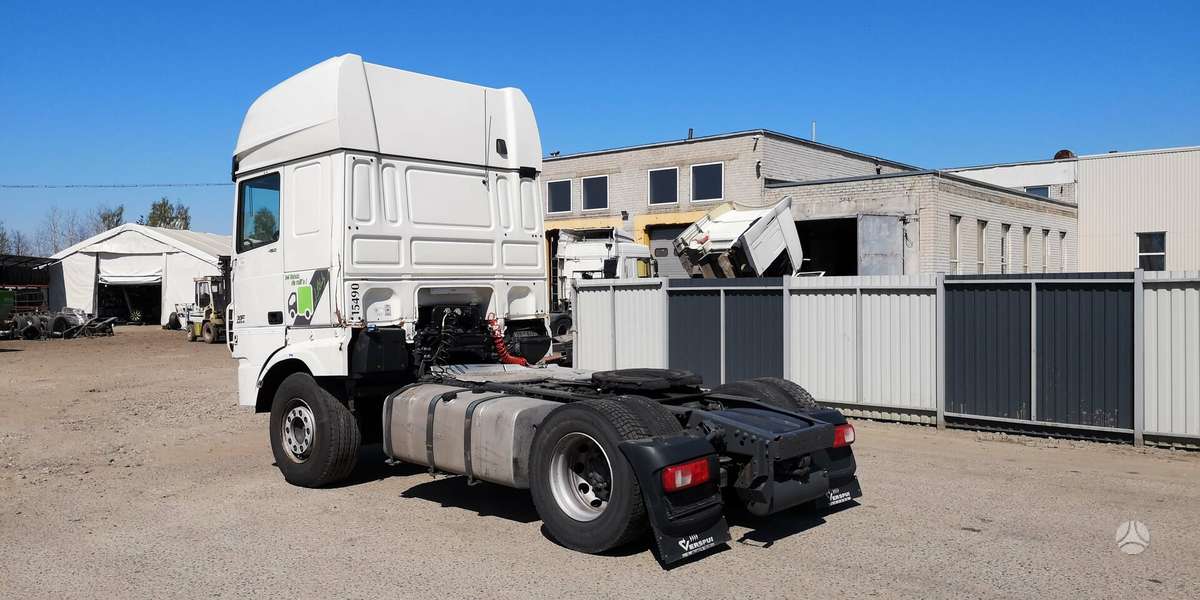 DAF XF106.460, semi-trailer trucks