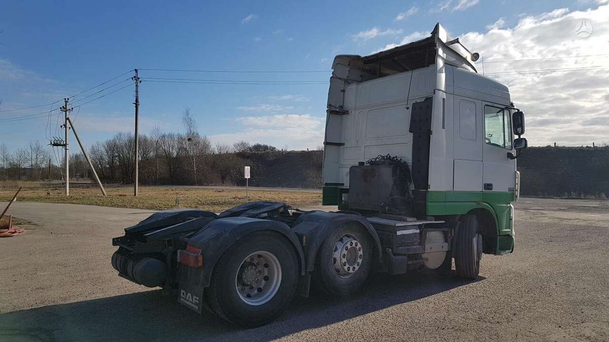 DAF XF105, semi-trailer trucks