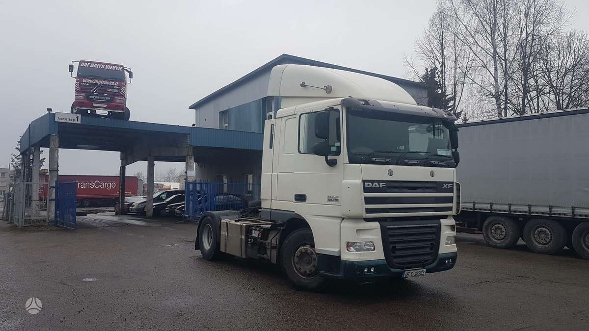 DAF XF105.410, vilcējs