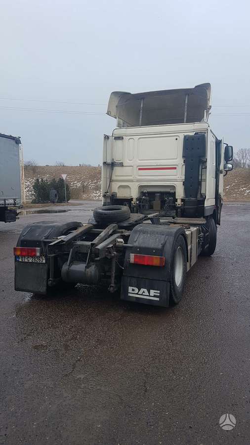 DAF XF105.410, vilcējs