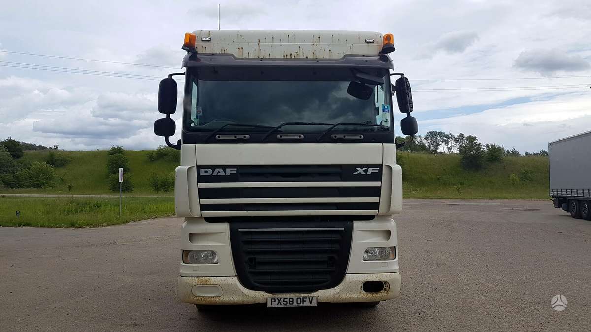 DAF XF105.460, semi-trailer trucks