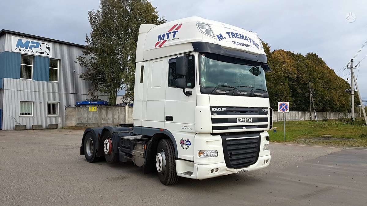 DAF XF105, vilcējs