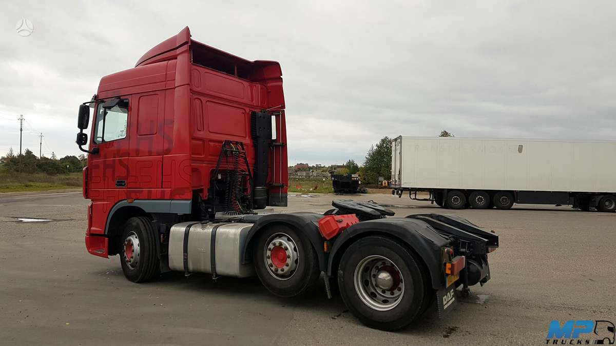 DAF XF105, vilcējs