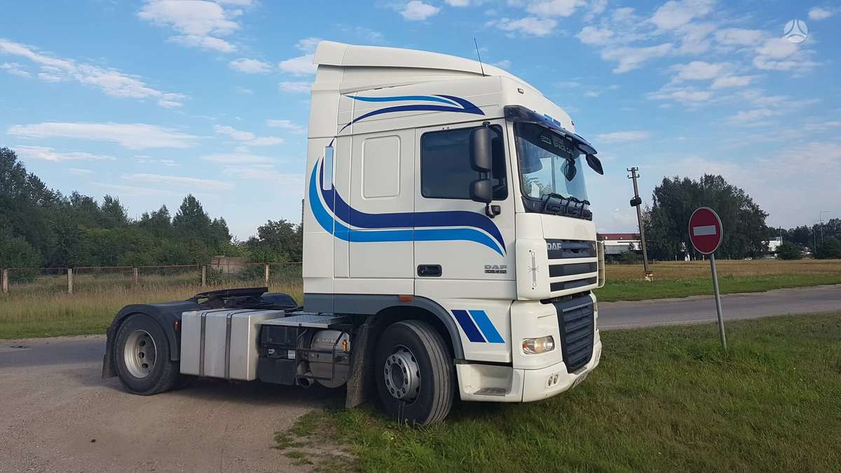 DAF XF105, vilkikai