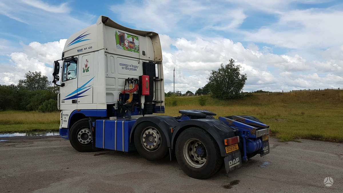 DAF XF105.460, vilcējs