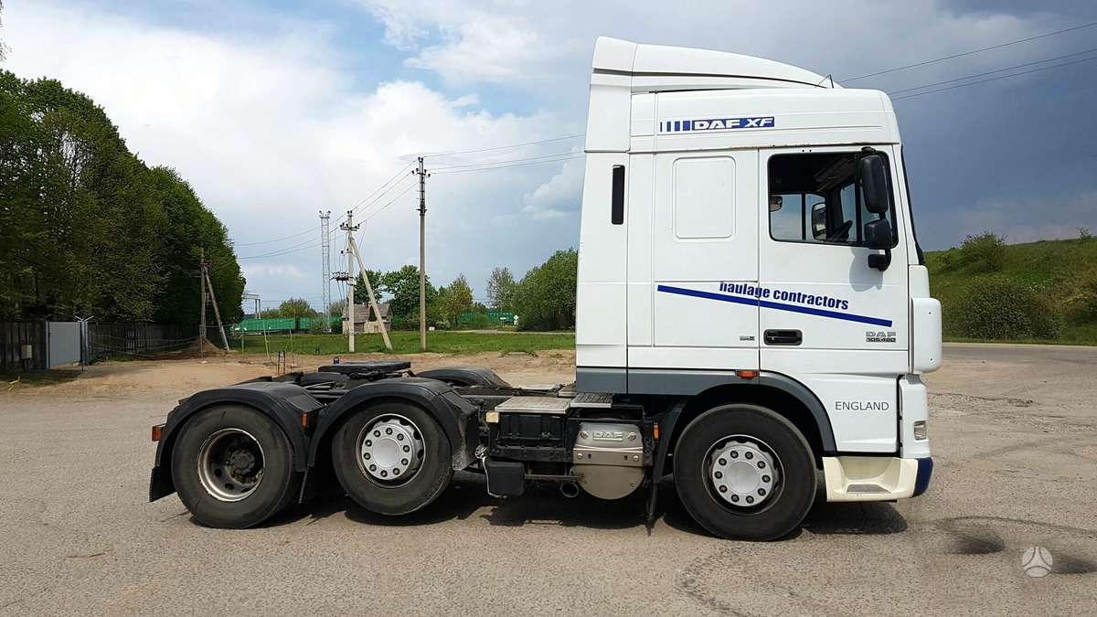 DAF XF105.460, vilkikai