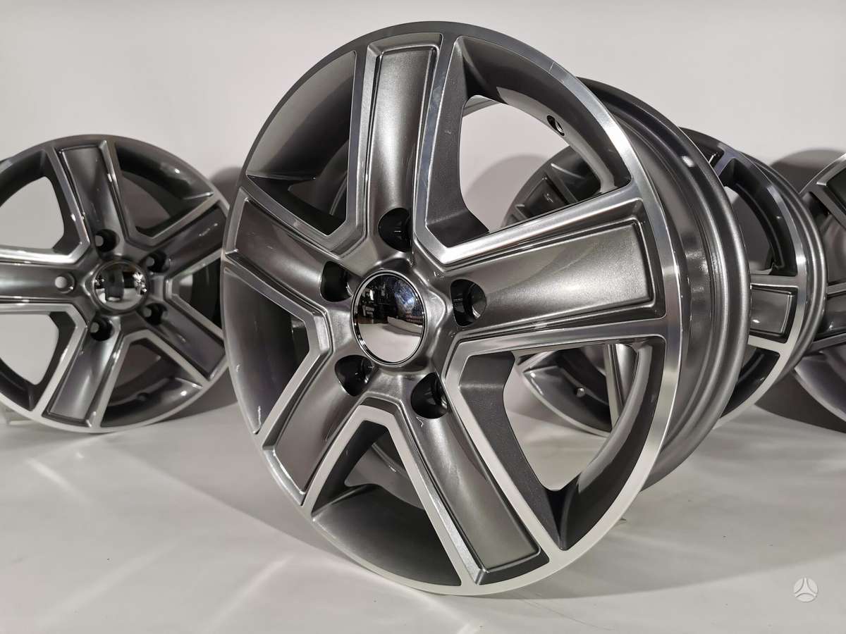 Volkswagen, light alloy, R16