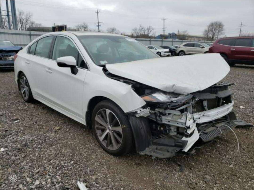 Subaru Legacy kėbulo dalys