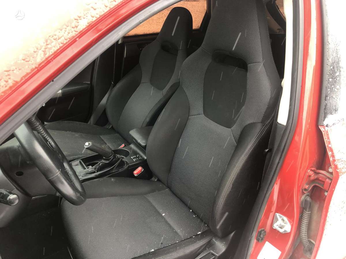 Subaru Impreza по частям