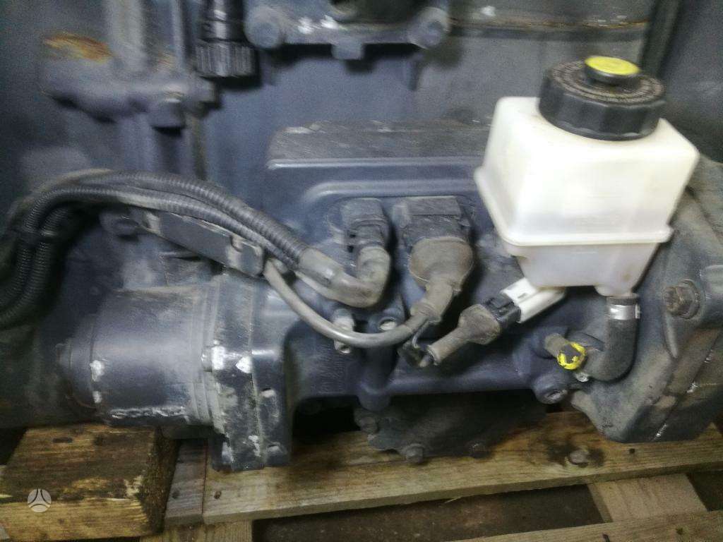 Scania P440, тягачи