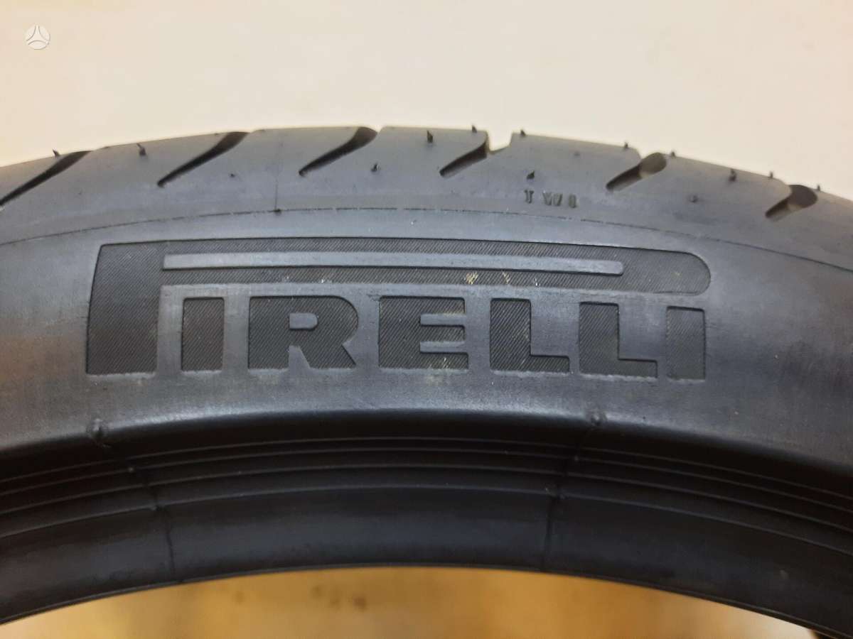Pirelli P-Zero RFT 2020m, летние 245/35 R18