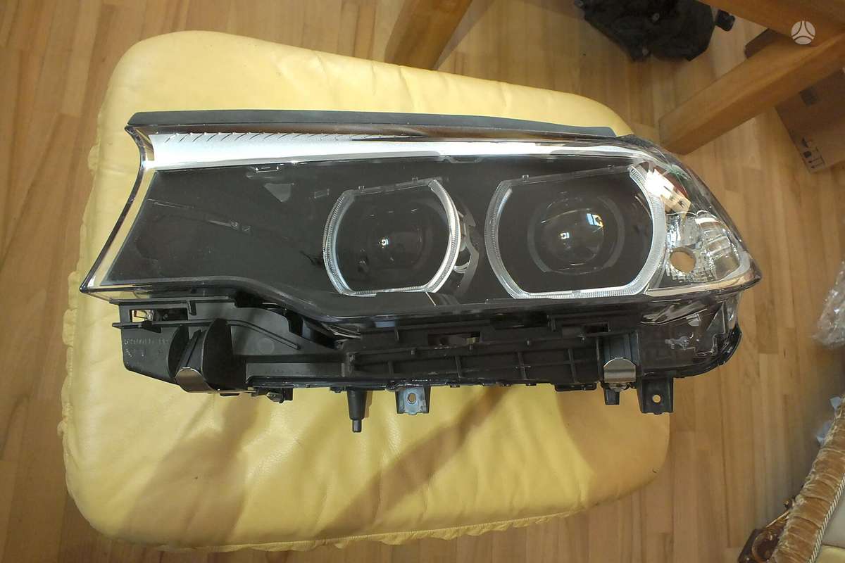BMW 5 serija фары