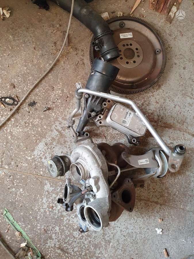 Mercedes-Benz C220 engine parts