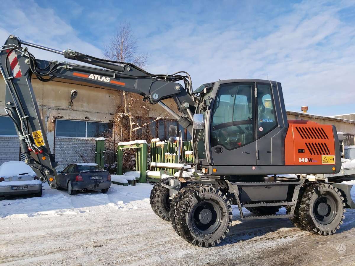 Atlas 140W, excavator