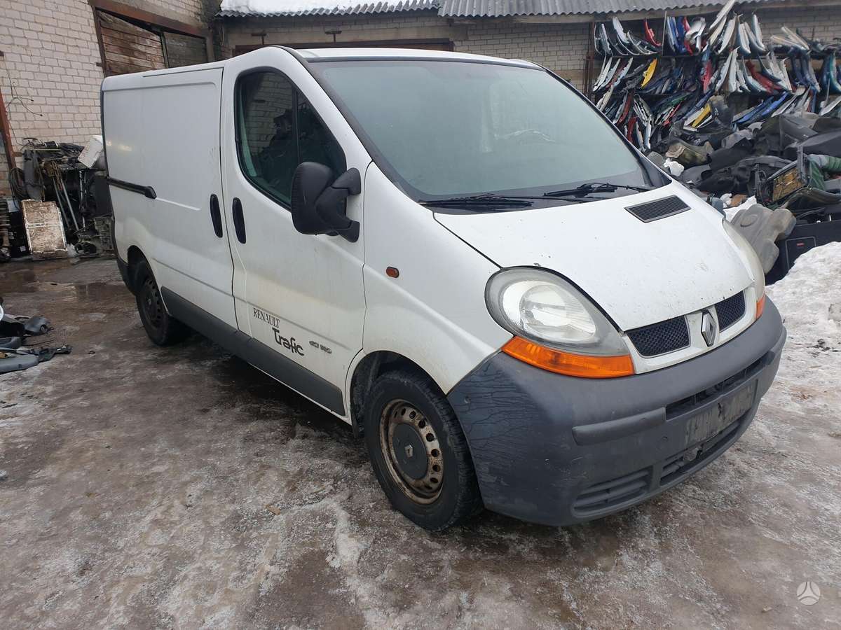 Renault Trafic по частям