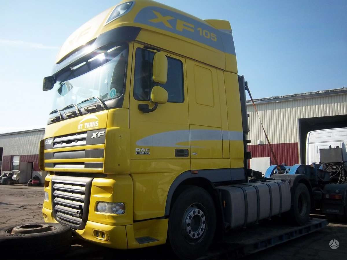 DAF 105XF, semi-trailer trucks